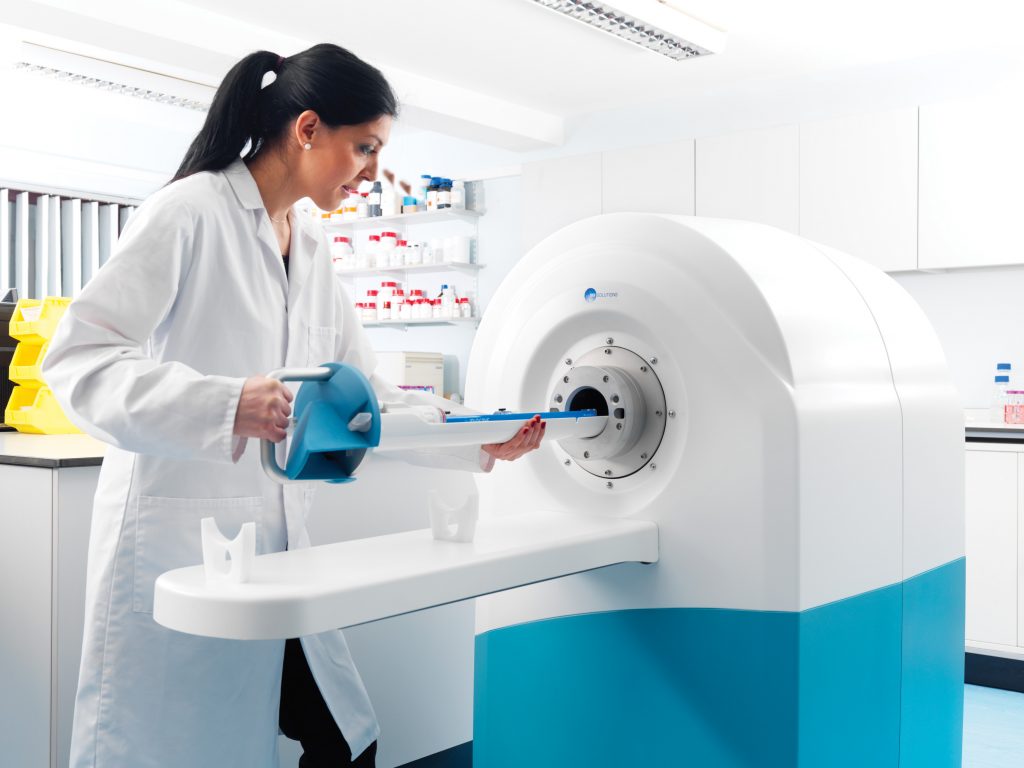MR Solutions preclinical MRI featuring cryogen-free superconducting magnets.