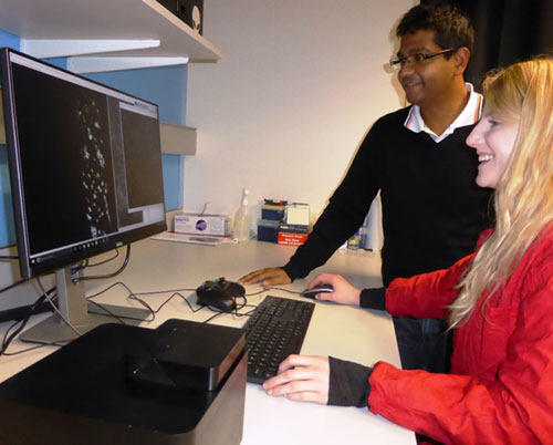 Nanoimager being used by MRC Centre for Molecular Bacteriology & Infection