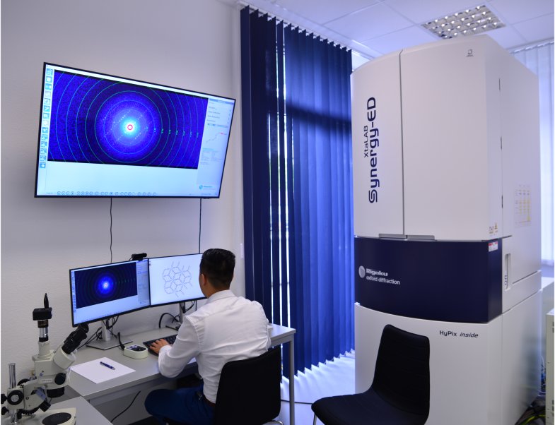 Electron diffractometers at Rigaku's European headquarters